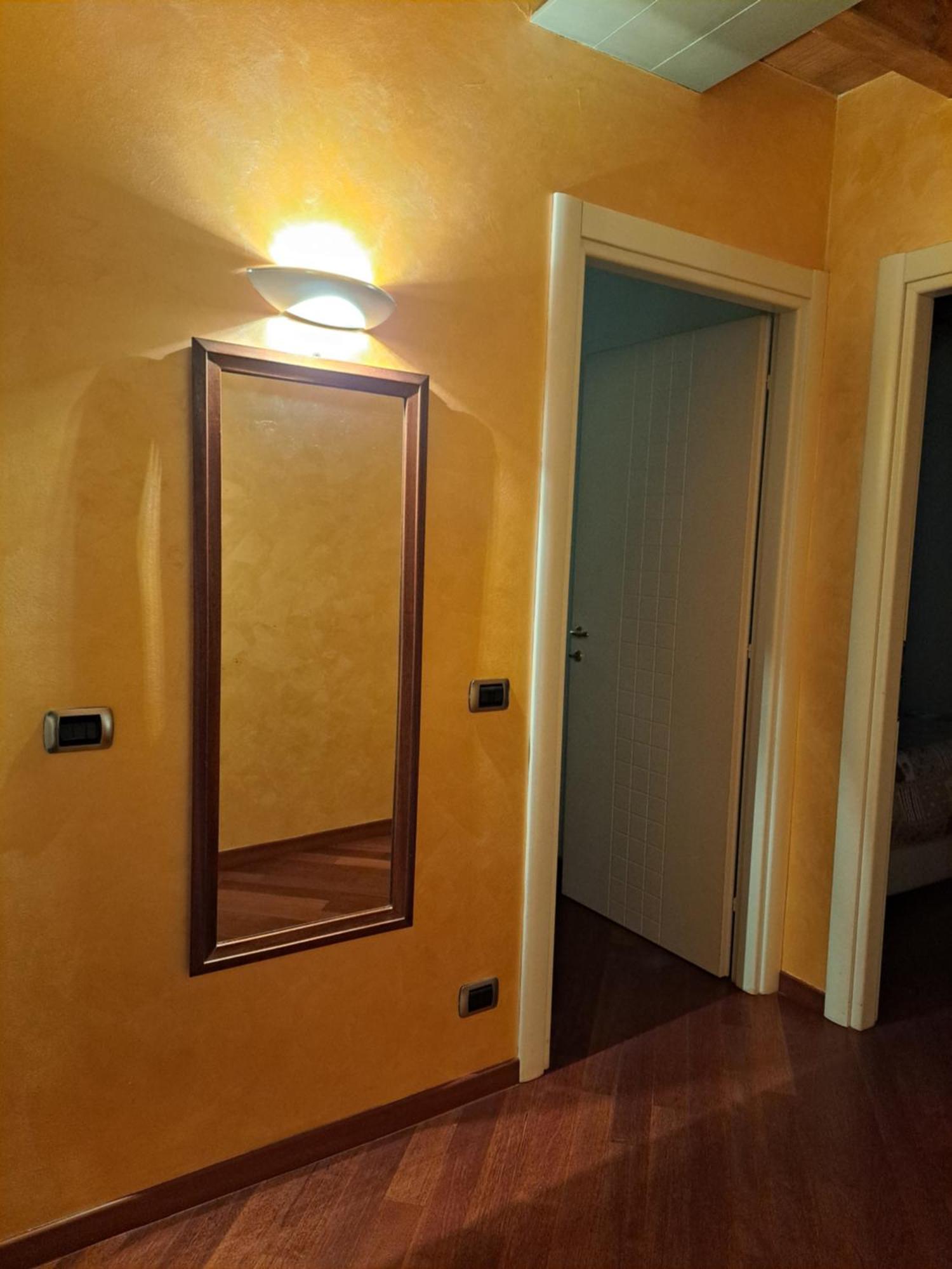 Post Office Holidays House Bergamo Bagian luar foto