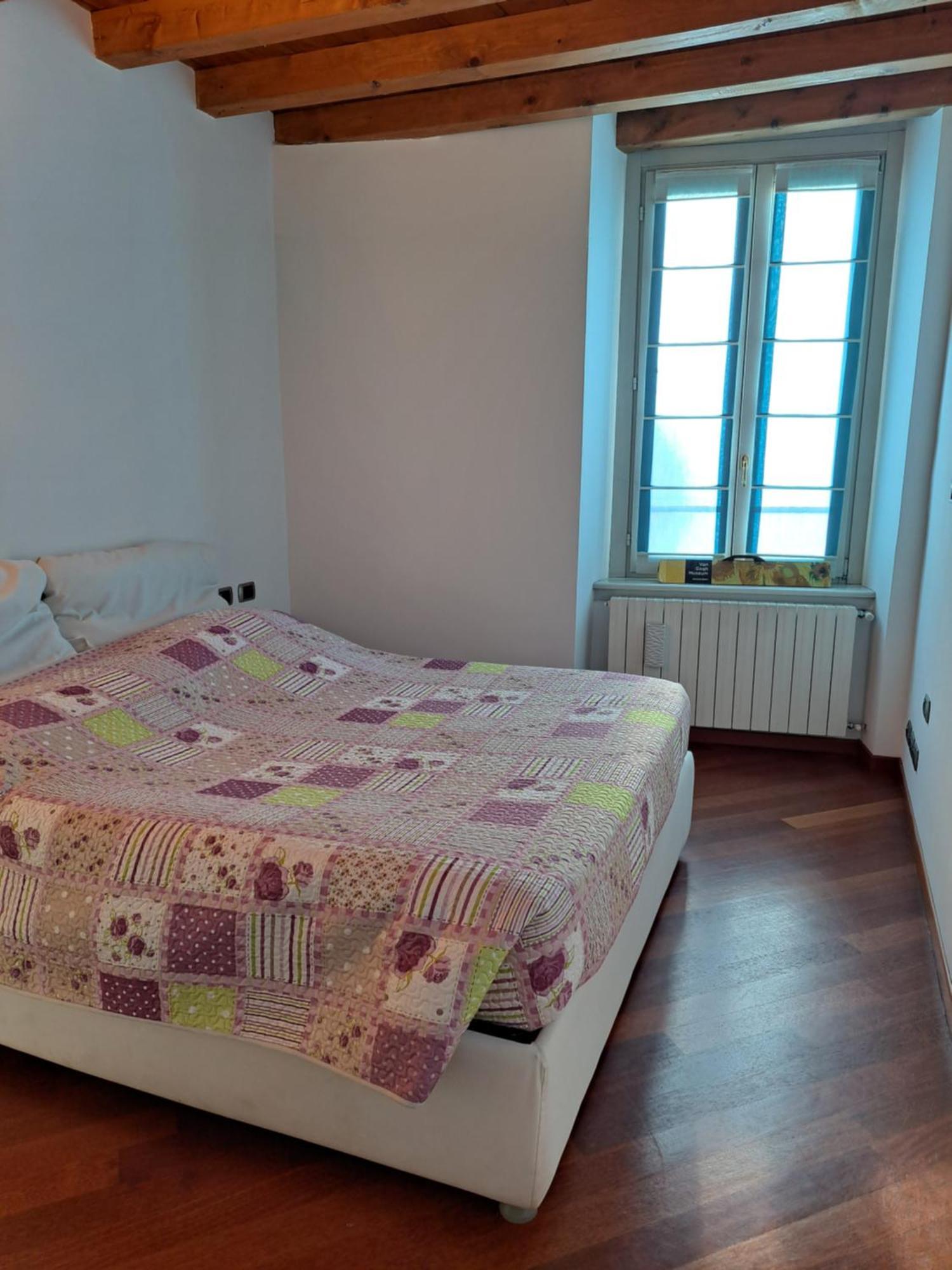 Post Office Holidays House Bergamo Bagian luar foto